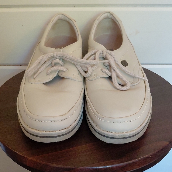 Hush Puppies Cream Boat Shoes - Picture 5 of 7